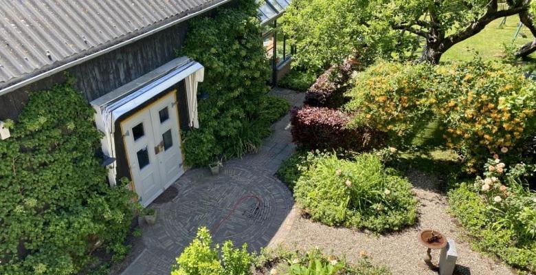 B&B De Lage Zwaluw Zwaluwe Eksteriør bilde